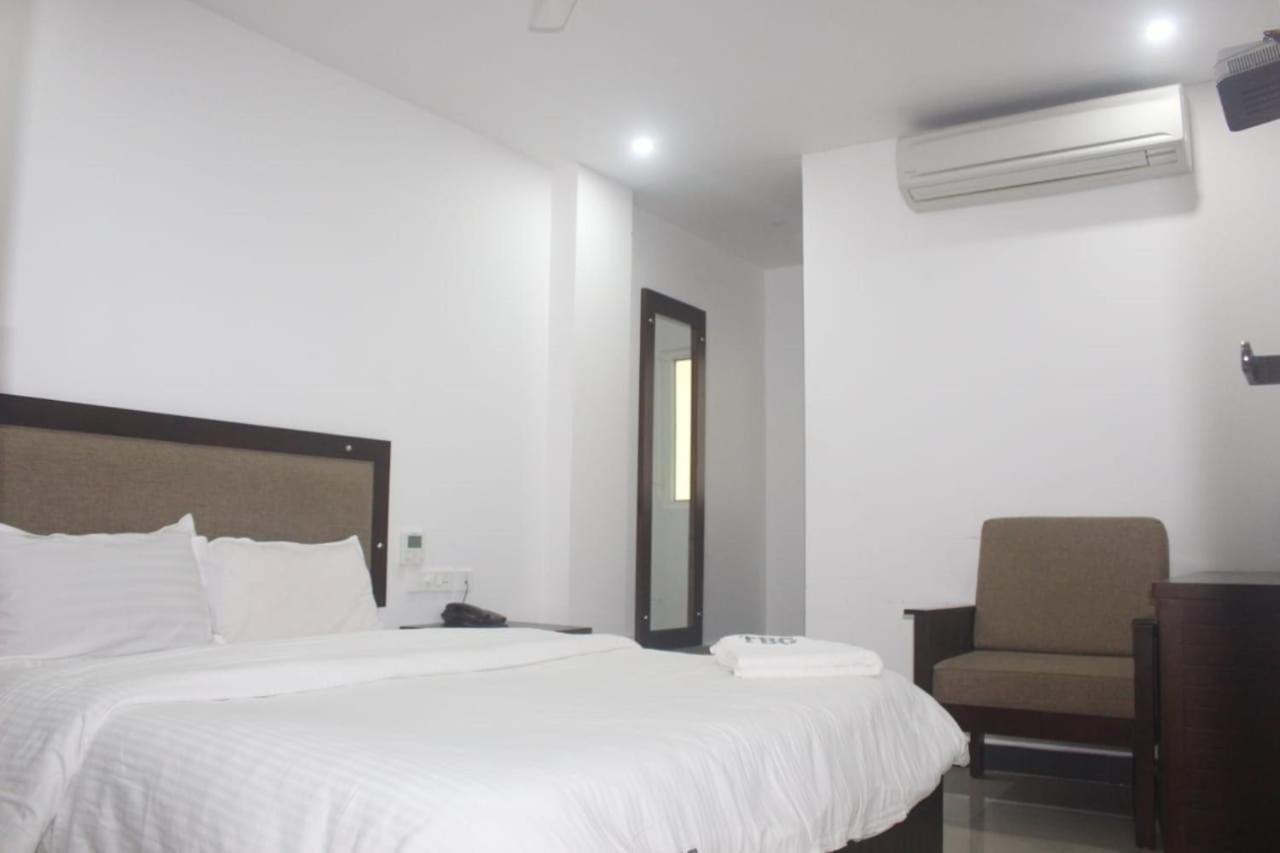 Alshifa Tbg Residency Hotel Perintalmanna Exterior foto